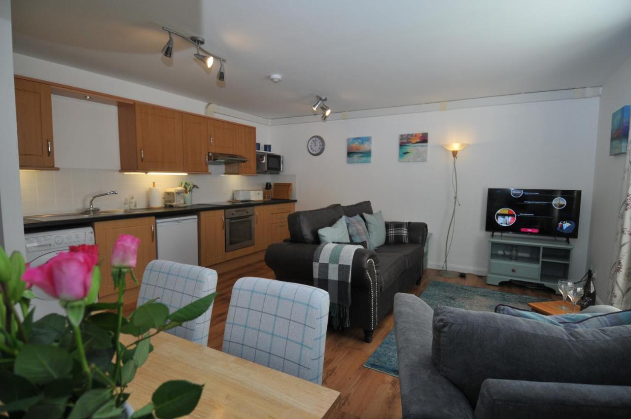 No5 Esplanade Court, Stornoway Town Centre Appartement Buitenkant foto